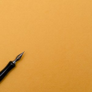 Ce caracteristici trebuie să aibă un stilou pentru școală?