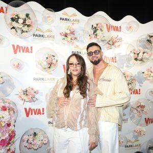 Cum se pregătesc Francesca Sarao și Cristi Pungă de la Insula Iubirii pentru venirea pe lume a băiețelului lor: „Eu sunt pe reel-uri, tot timpul mă uit ce-ar trebui să fac, că el oricum nu vine cu instrucțiuni”/ EXCLUSIV