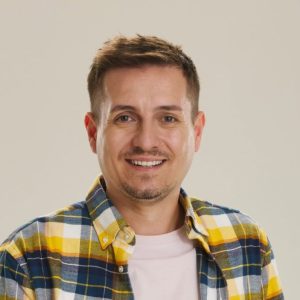 George Tănase, surprins de paparazzi alături de noua iubită la o lună de când a anunțat divorțul! Cum s-au afișat împreună cei doi îndrăgostiți
