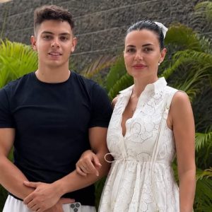 Tony, fiul Mădălinei Apostol, promisiune sfâșietoare după înmormântarea mamei sale: „Asta voi face. Suntem toți în durere!”