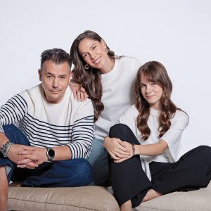 Cum gestionează Răzvan Fodor lipsa soției lui, Irina, cât timp e plecată pentru filmările Asia Express: „Diana e obișnuită, dar anul acesta a fost ceva mai complicat. În primele zile avem impresia că suntem doi adolescenți rămași singuri acasă” / EXCLUSIV