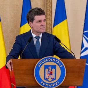 PSD a anunțat că e gata să preia guvernarea, la consultările cu Nicușor Dan de la Cotroceni. George Simion: „Nu se poate fără AUR”. Varianta propusă de USR