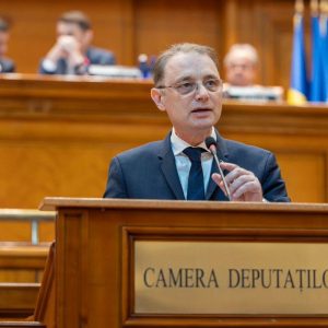 Luca Niculescu nu exclude varianta majorării taxelor: „Vom face tot ce putem pentru ca cei mai vulnerabili, în orice caz, să fie protejaţi” / Ce spune despre Pilonul 2 de pensii