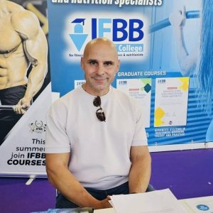 Cauza morții lui Daniel Oprea, prezentatorul emisiunii Generația Fit de la TVR 2: „Decesul nu a fost cauzat de un infarct!” / A fost înmormântat azi, când ar fi împlinit 53 de ani
