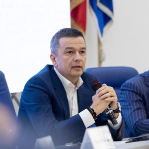 Sorin Grindeanu anunță că vrea să fie premier desemnat și că va negocia inclusiv cu AUR: „Eu îmi doresc să fiu premier, spre deosebire de Siegfried Mureșan, care cred că deja e în drum spre Bruxelles”