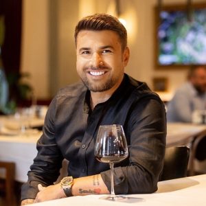 Adrian Mutu negociază în secret cu Antena 1 pentru Survivor 2027! „Briliantul” a fost surprins alături de Vladimir Dembinski, producătorul emisiunii: „S-au înțeles”