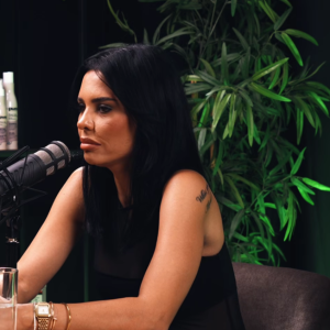 Andreea Popescu, urmărită și amenințată cu moartea de un bărbat. Prin ce trece de 10 ani: „M-a urmărit la bloc, la evenimente. L-au trimis la Obregia!”