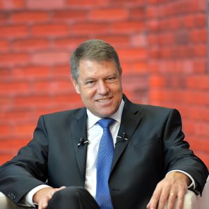 Ce a răspuns Adrian Nica, șeful ANAF, întrebat când va recupera statul datoria de la fostul președinte Klaus Iohannis: „Facem toate demersurile, luăm toate măsurile. Procesul e pe rol”