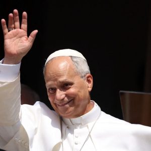 Papa Leon al XIV-lea, diagnosticat cu cancer pulmonar. Anunțul oficial al Vaticanului după operație: „Lobul inferior al plămânului drept a fost extirpat”