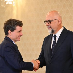 Kelemen Hunor îl apără pe Nicușor Dan în criza guvernamentală. Ce apreciază la șeful statului: „Nu poți să-l bănuiești de răutate. E imun la presiuni!”