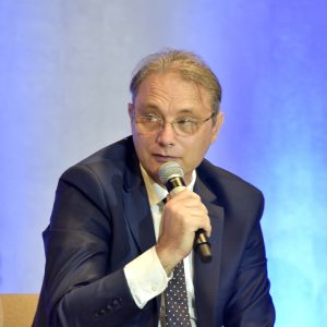 Luca Niculescu, atacat de Sorin Grindeanu și George Simion, după ce a fost desemnat premier: „E tot o marionetă. Zero voturi de la AUR”. PSD decide marți dacă îl susține pe Niculescu / Reacția PNL