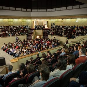 NOD Festival 2026, Brașov: Jonathan Coe, Maja Lunde, Matt Haig și René Karabash, la o ediție cu peste 8.000 de participanți