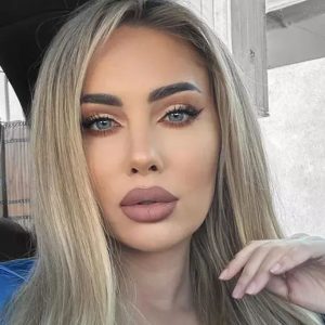Oana Monea și-a dat în judecată cea mai bună prietenă! De ce a ajuns fosta ispită de la Insula Iubirii în instanță