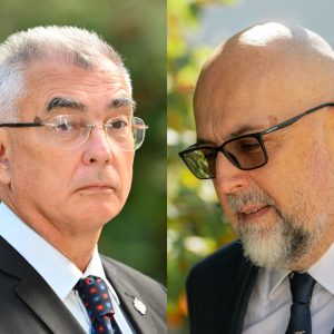 AUR depune moțiune de cenzură împotriva Guvernului Niculescu. Petrișor Peiu, atac și la adresa lui Kelemen Hunor: „Cred că are o fixație cu AUR și nu știu dacă e o boală tratabilă”